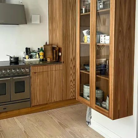 Townhouse Near And Metro In Osterbro 펜션 *
