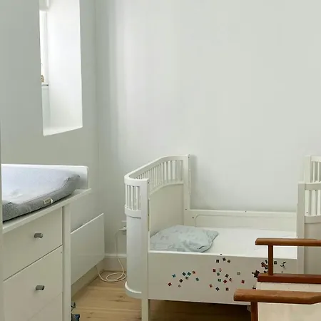 펜션 Townhouse Near And Metro In Osterbro *